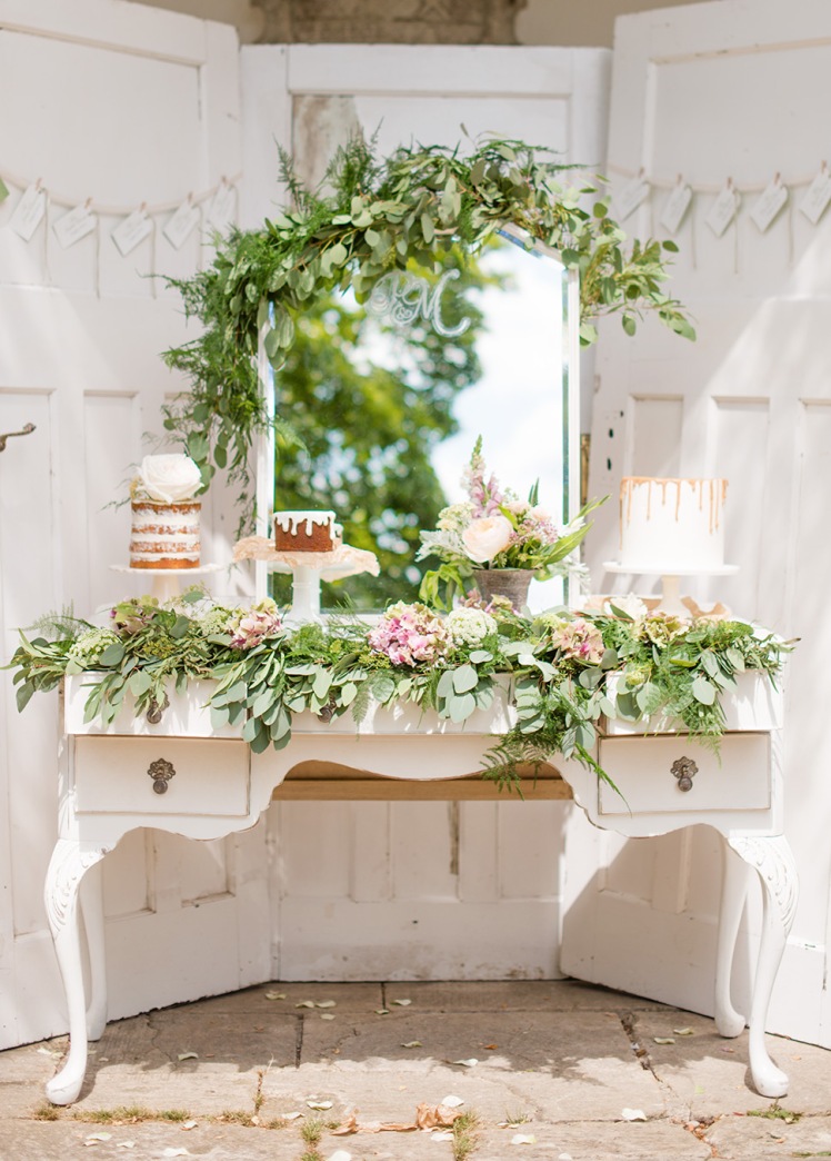 Dessert table 4