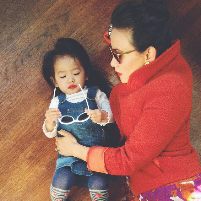 Found this pic of us from last yr. Zoey saw my bright lips and sunnies so she was inspired